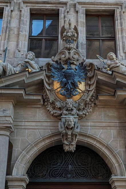 The Old Town Hall - at the Centre of Power - IN GERMAN - Accessibility Information