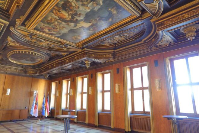 The Old Town Hall - at the Centre of Power - IN GERMAN - What to Expect