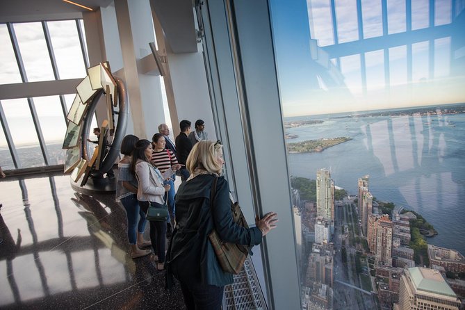 The One World Observatory, 911 Memorial Tour, Oculus & A Downtown Walking Tour. - Meeting Point and Logistics
