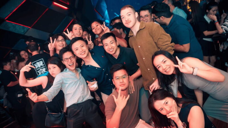 The Original Bangkok Pub Crawl - The Complete Experience: Breaking Down the Itinerary