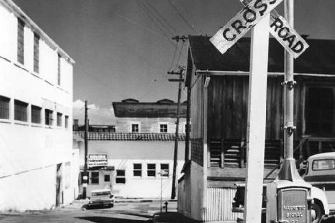 The Original Monterey Walking Tours : Guided Tours of Cannery Row - Reviews