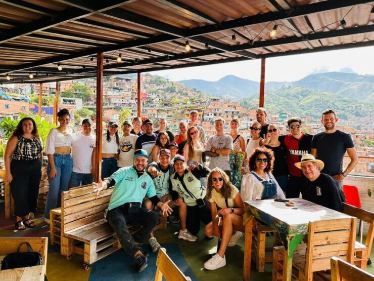 The Original Tour of Comuna 13 and Graffiti Tour Medellín - Tour Highlights