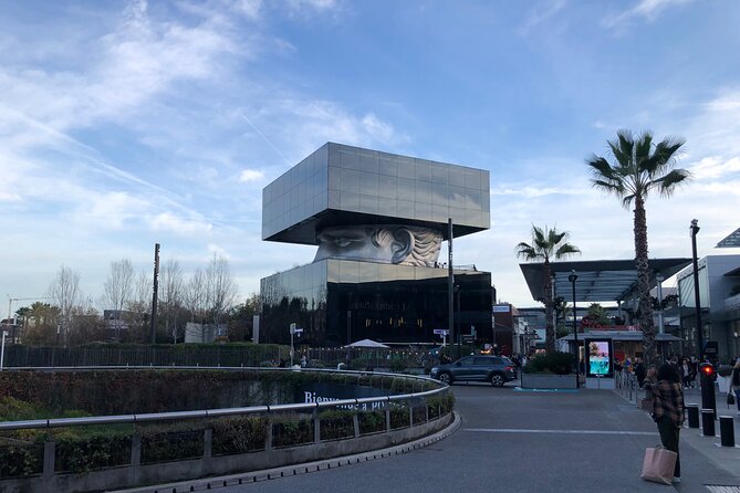 The Outback (French Riviera) - Cultural Experiences and Traditions