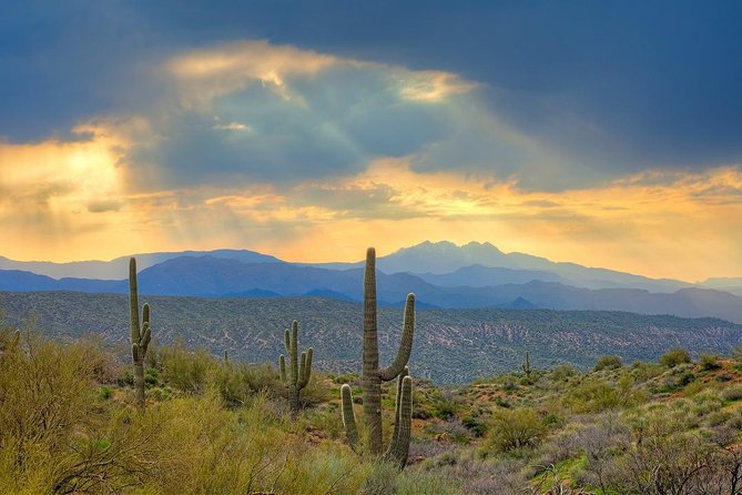 The Outlaw Trail Jeep Tour of Sedona - Multiple Departure Times