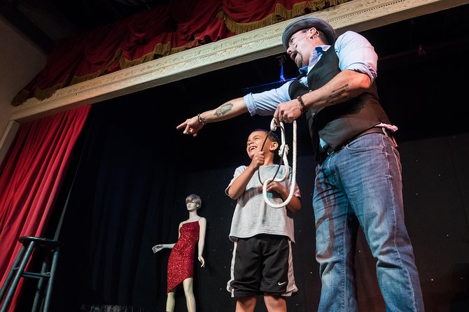 The Outta Control Magic Comedy Dinner Show, Orlando - Common Questions