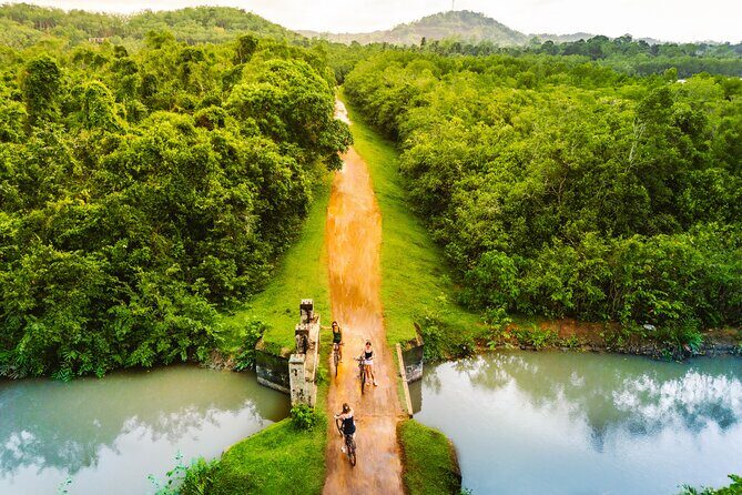 The Paddy and Lake Trail - The Experience: What It’s Like