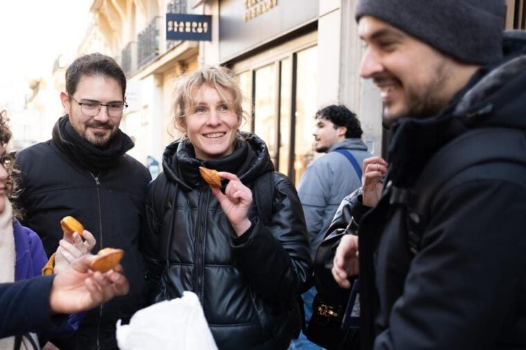The Paris Experience: Montmartre, Île De La Cité & Louvre - Tour Inclusions and Benefits