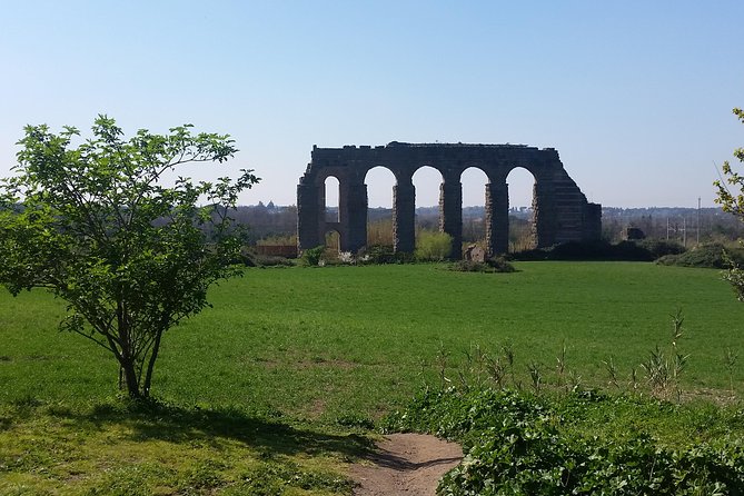 The Park of the Aqueducts Private Walking Tour - Tour Details