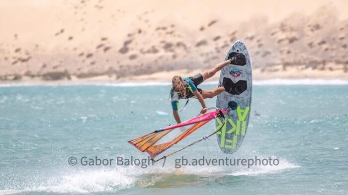 The Perfect Windsurfing Trip: Rent Top Equipment With Rent&Go in Fuerteventura! - Expert Instruction Available for All Skill Levels