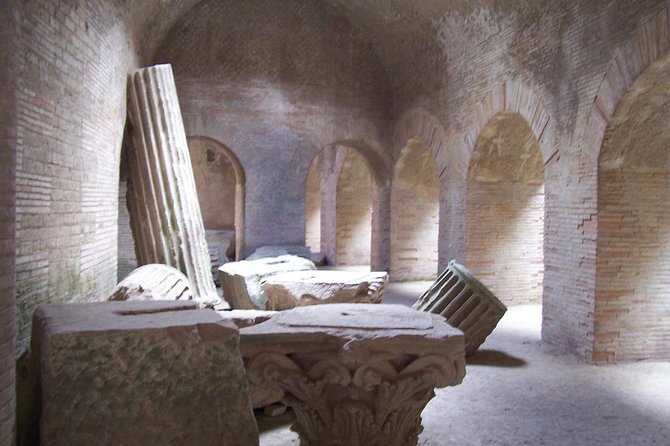 The Phlegrean Fields Discover the Ruins of Baia, Cuma and Pozzuoli - Guided Full-Day Tour Experience