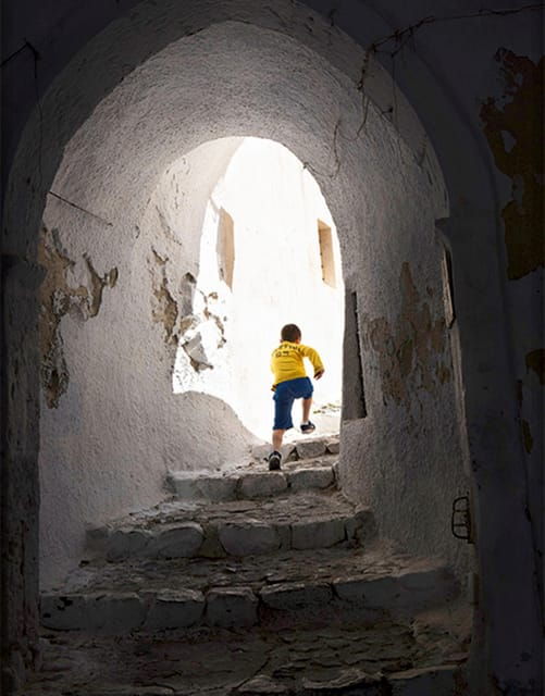 The Picturesque Locals: Santorinis Tradition & Culture Tour - Culinary Delights
