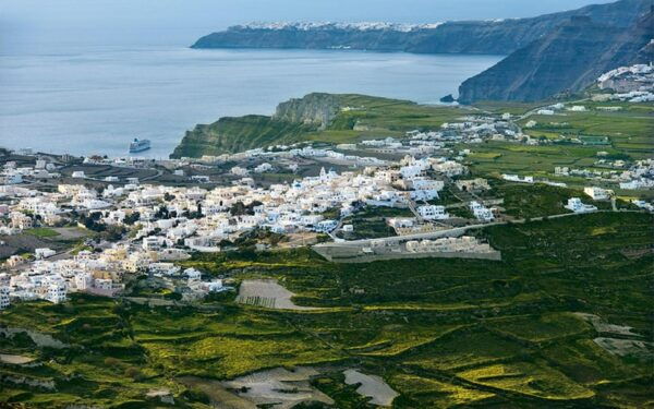 The Picturesque Locals: Santorinis Tradition & Culture Tour - Important Considerations