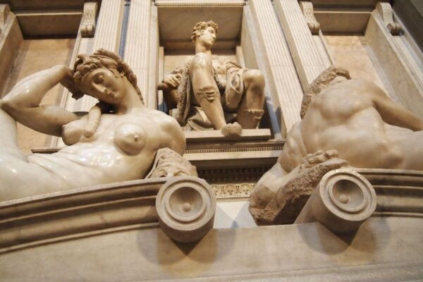The Places of the Medici Family: the Palace and the Chapels - Additional Insights on the Medici Family
