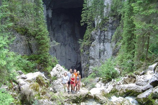The Ponor Fortress (The Greatest Romanian Cave) 1 Day Tour From Oradea - Tips for Exploring