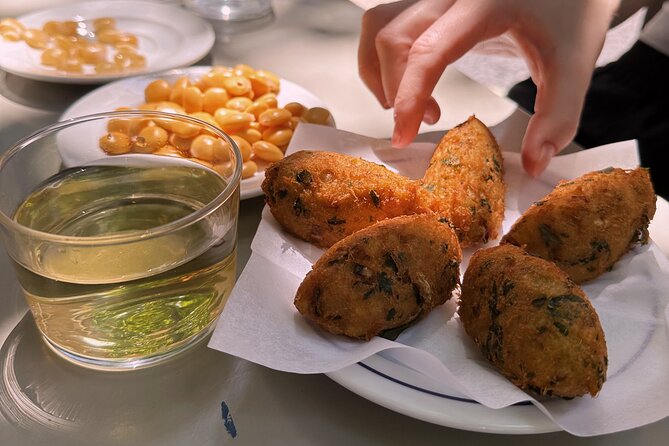 The Portuguese Food Tour - Local Foods & Drinks in Lisbon - Tasting Local Tapas
