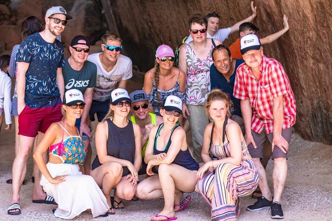 THE PREMIUM JAMES BOND Island by Speed Boat - Common Questions