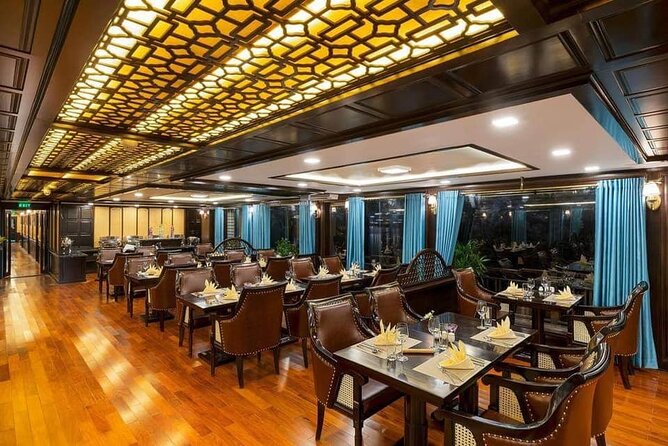 THE QUEEN LEGEND Cruise 5* Luxury 3D2N With 2 Ways Transfer - Booking Information and Terms