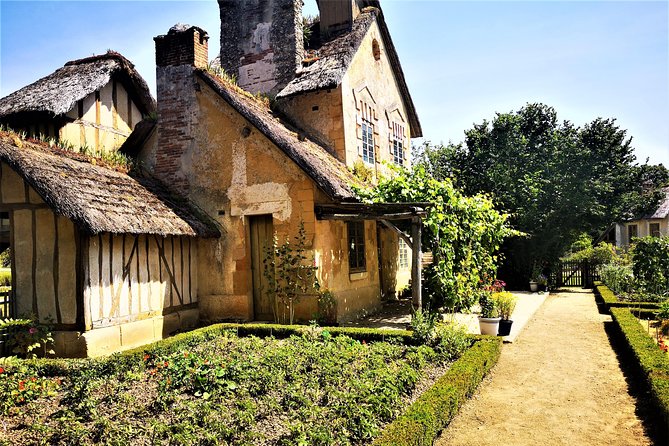 The Queen'S Hamlet in Versailles With Private Guide - Weather Dependence and Alternative Options