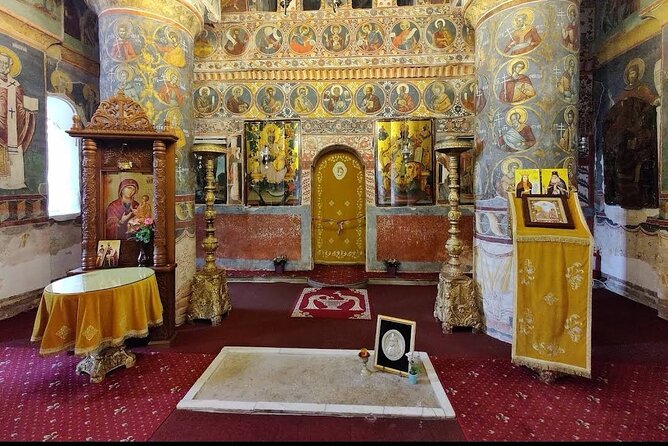 The Real Castle of Vlad the Impaler, Inspiration for Count Dracula and His Tomb - Reviews and Testimonials