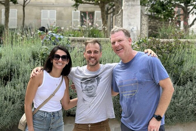 The Real Montmartre Private Tour - Alcoholic Beverages