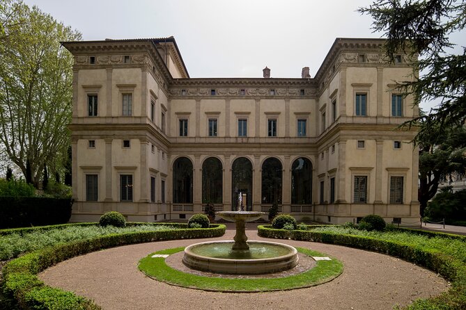 The Renaissance and Roman Cuisine in Trastevere - Fusion of Renaissance and Roman Flavors