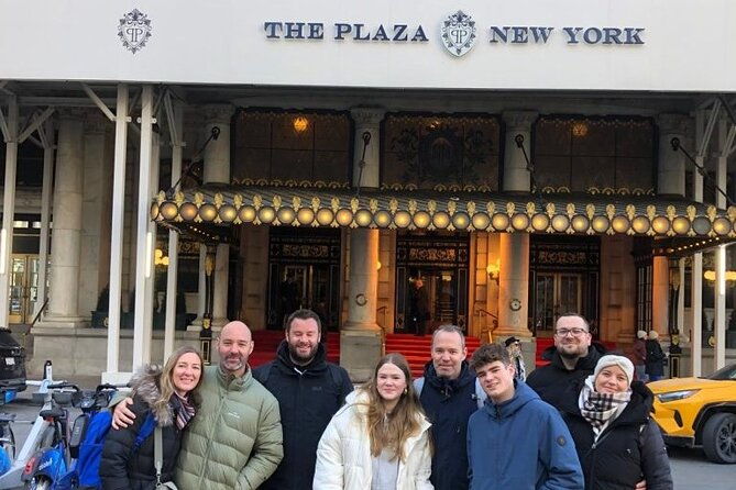 The Ride Theatre Bus and See 30+ NYC Top Sights Walking Tour - A Moment of Calm at Bryant Park and Grand Central