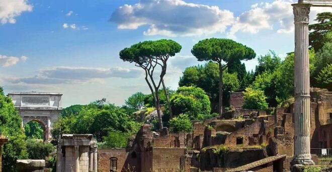 The Roman Forum: An Immersive Self-Guided Audio Tour - Selecting Participants and Meeting Point