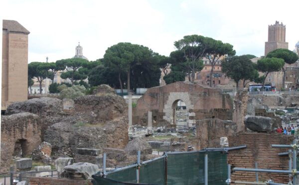 The Roman Forum: An Immersive Self-Guided Audio Tour - The Sum Up