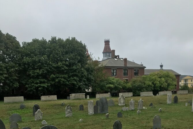 The Salem Night Ghost Tour - Traveler Tips