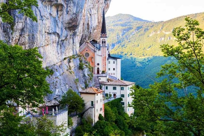 The Sanctuary With the Breathtaking View - Lake Garda - Location Overview
