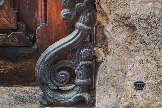 The Secret Valencia: Mysteries, Legends and Curiosities - Common Questions