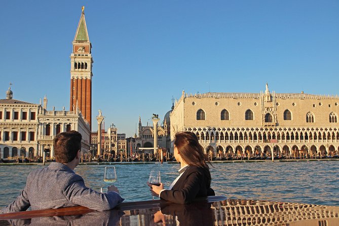 The Secrets of the Grand Canal - Boat Tour - Convenient Pickup Points and Refund Policy
