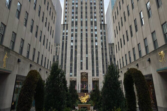 The Smurfs Filming Locations Tour in New York with Private Guide - FAQ