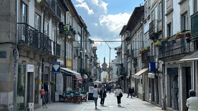 The Soul of Braga: Cathedrals, Palaces and Sanctuaries - Practicalities: What to Expect and Tips