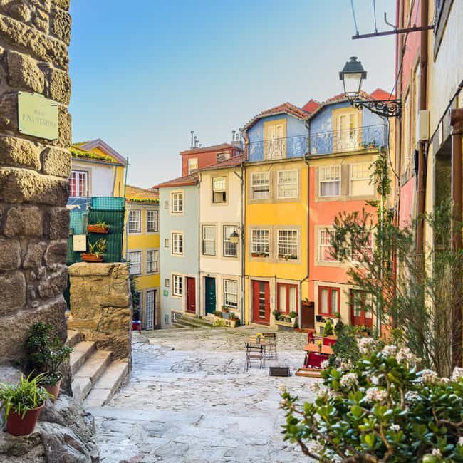 The Soul of Porto: Walking Tour with Food and Wine Tasting - The Experience: A Step-by-Step Breakdown