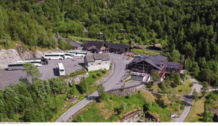 The Spectacular Briksdal Glacier - Experience Highlights