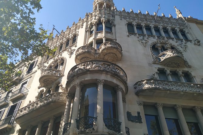 The Story of Gaudi and Modernism Tour - Pricing and Booking