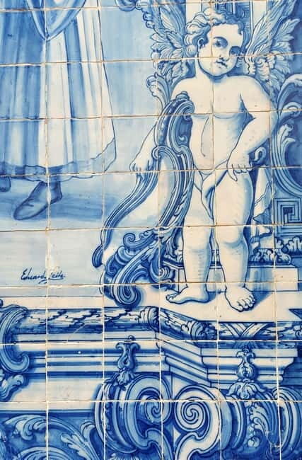 The story of Porto behind its tiles - Who will love this tour?
