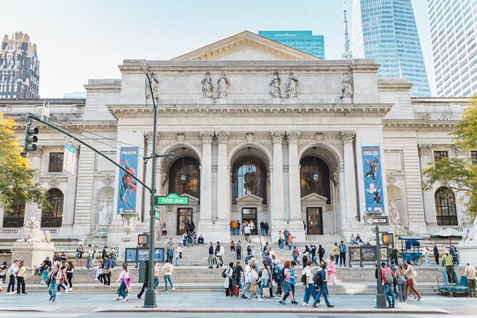 The Superhero Walking Tour of New York - Suitable for All Ages