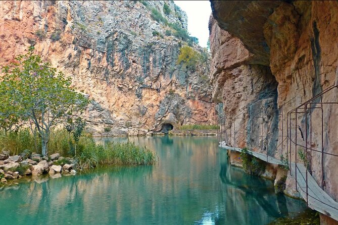 The Suspension Bridges of Chulilla From Alicante - Chulilla: A Hidden Gem in Alicante