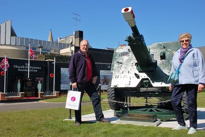 The Troubles and Iconic Black Taxi Driver Private 2 Hrs Tour - Tour Highlights