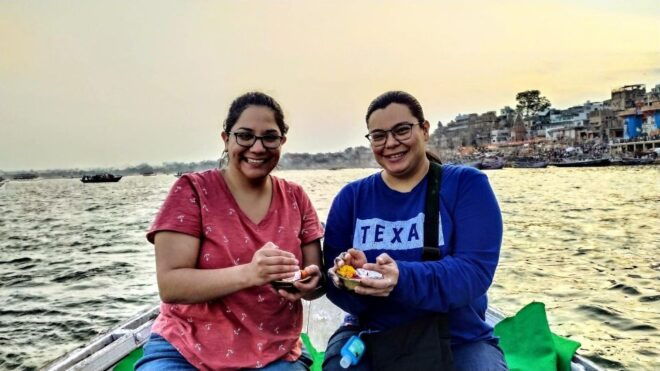 The Ultimate 1 Day in Varanasi - How to Spend 13 Hours - Experiencing the Evening Aarti Ceremony at Dashashwamedh Ghat