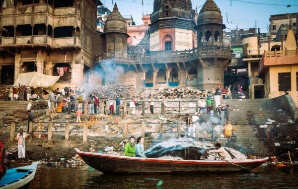 The Ultimate 1 Day in Varanasi - How to Spend 13 Hours - Common Questions