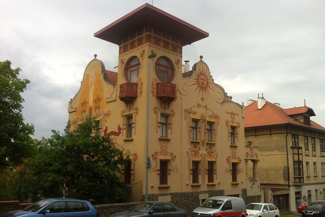 The Ultimate Prague History Tour - Tour Details