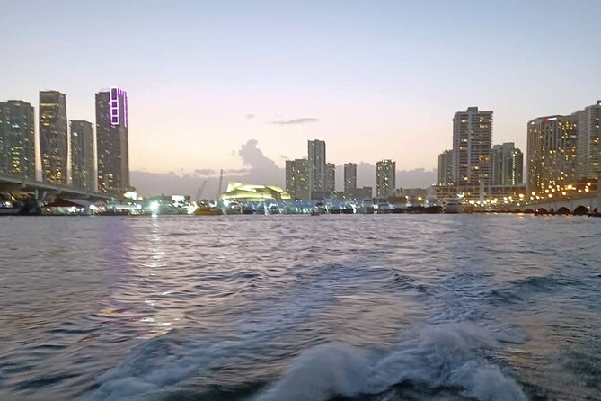 The Ultimate Water Experience in Miami With Drinks and Jet Skis - Traveler Photos and Positive Reviews