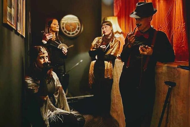 The "Un Train D'enfer" Room - Challenges and Puzzles