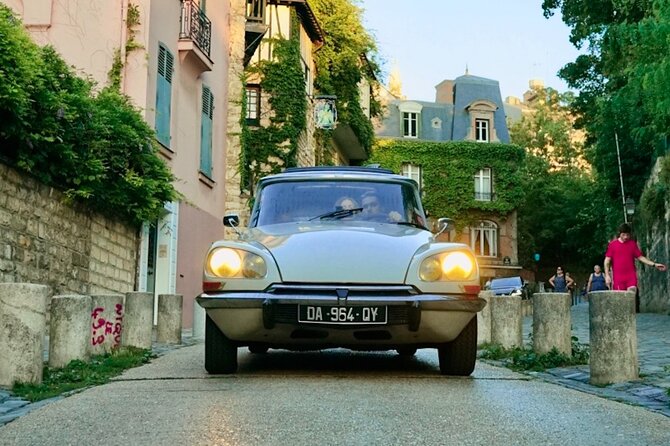 The Unmissable of Paris on a Classic Citroën DS With Open Roof - Iconic Landmarks