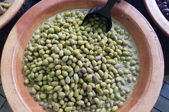 The Vegetarian Food Tasting Tour - Exploring Local Eateries and Central Market