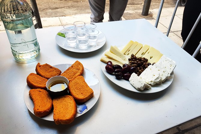 The Vegetarian Food Tasting Tour - Freshly Baked Breakfast Included