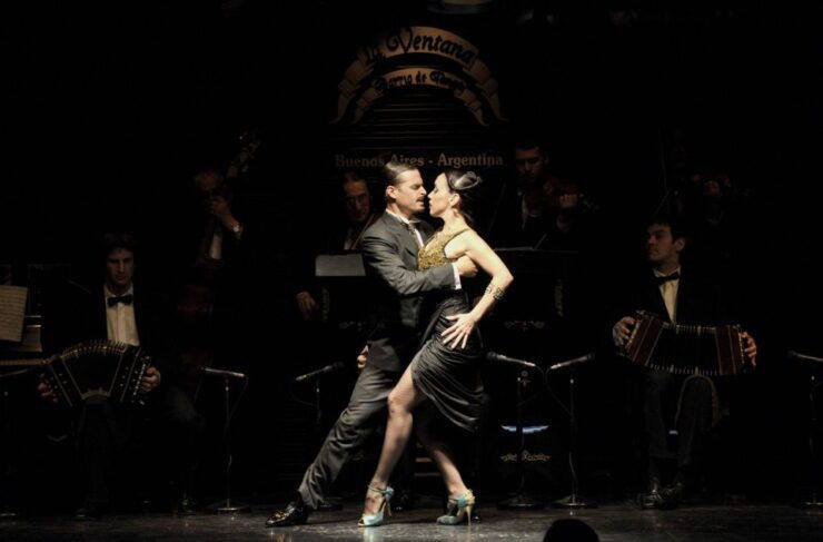 The VIP Window: Tango Lesson Dinner Show Transfer Free - Experience Highlights